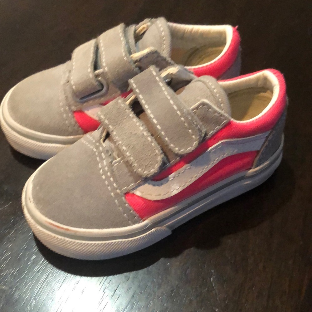 Infant size 5 Vans